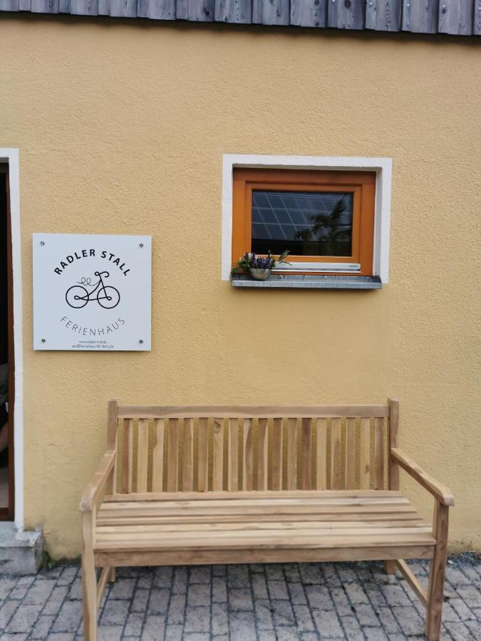 Radler Stall Postbauer-Heng Exterior photo